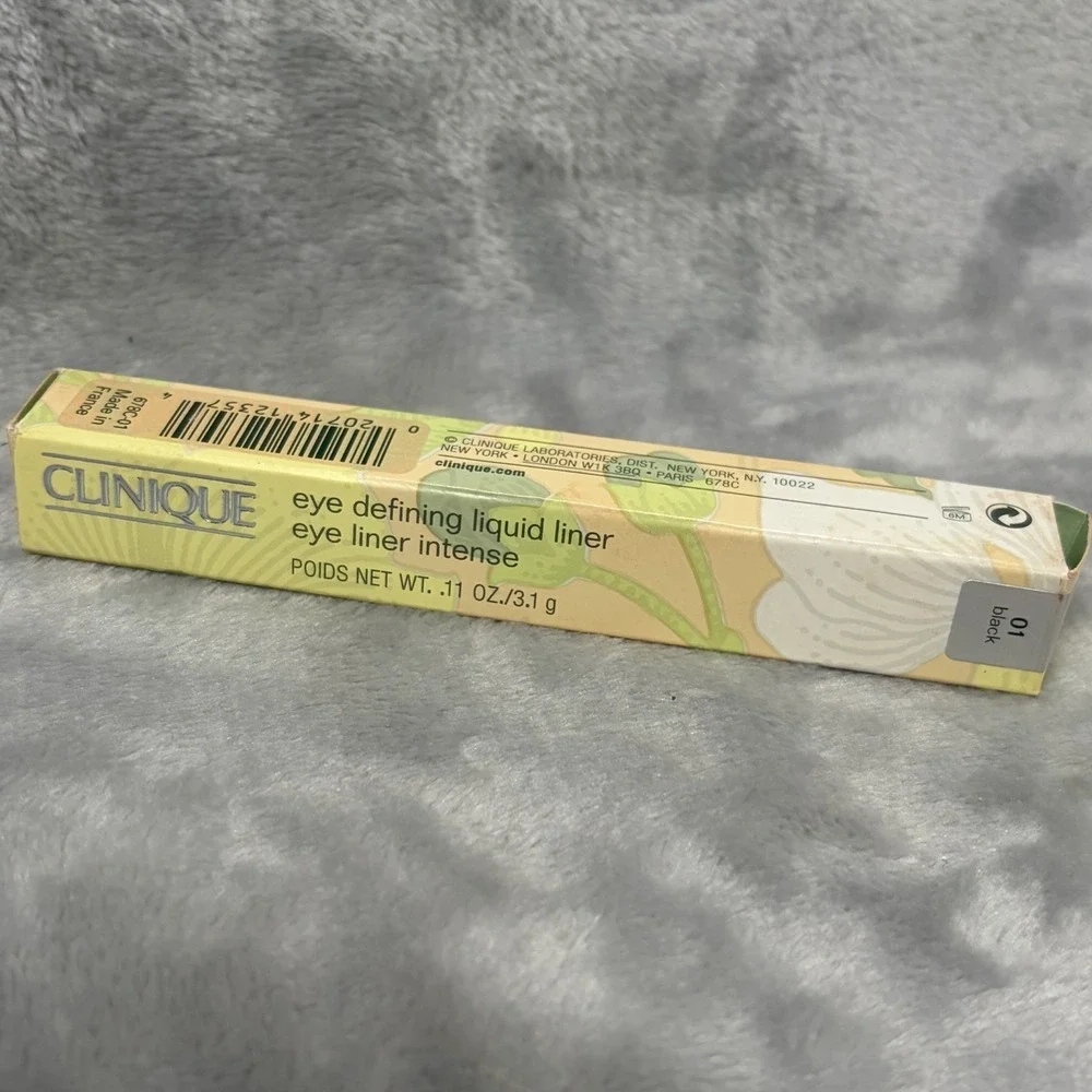 Clinique High Impact Easy Liquid‎ Liner 01 BLACK 0.02oz/0.67g Full Size NIB